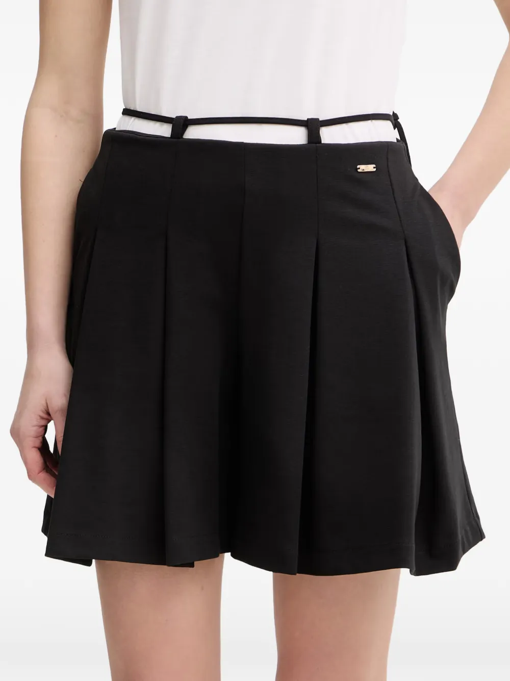 FRACOMINA Shorts mit Bundfalten - Schwarz