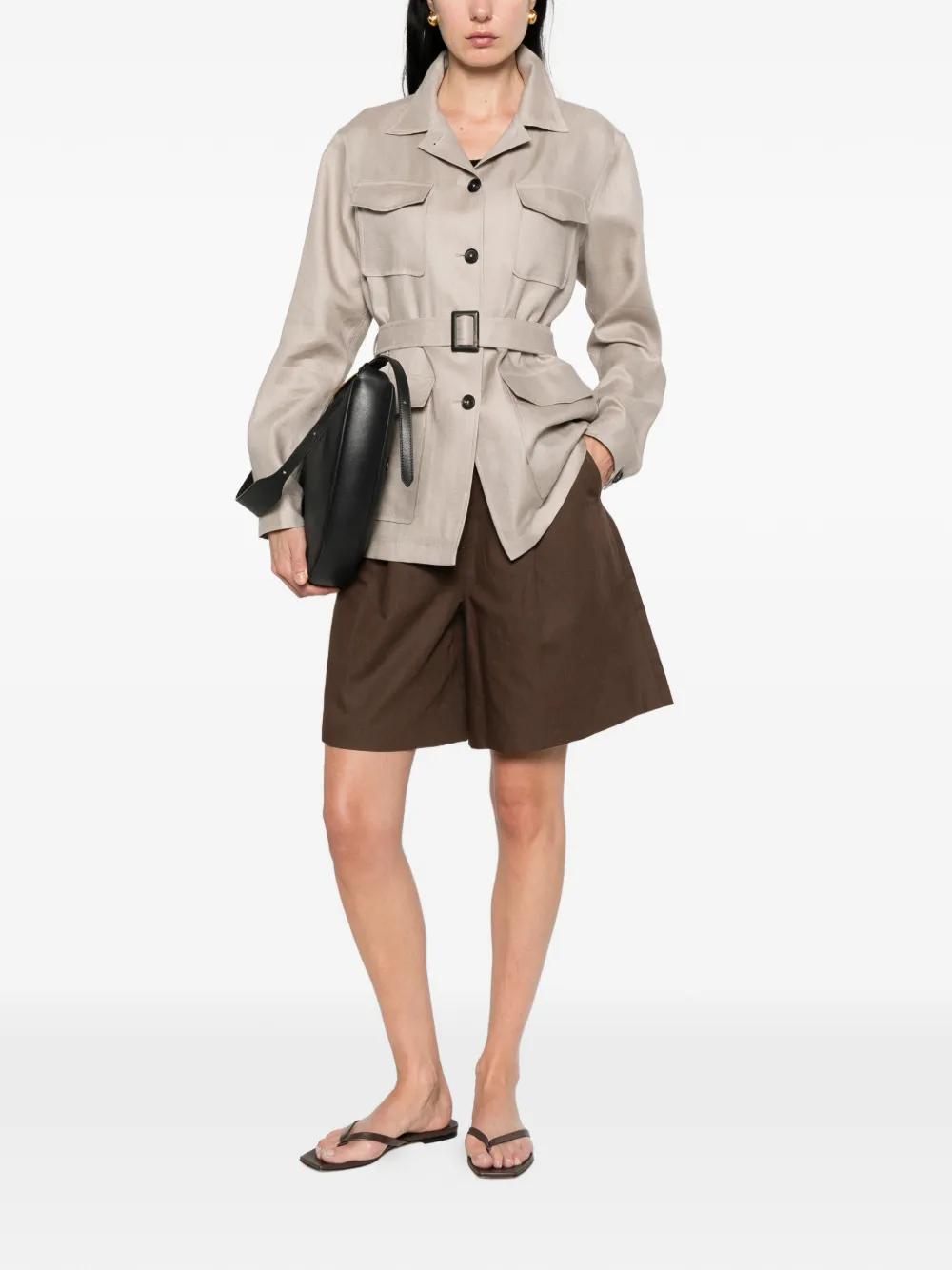 Tagliatore Jack met zak en ceintuur Beige
