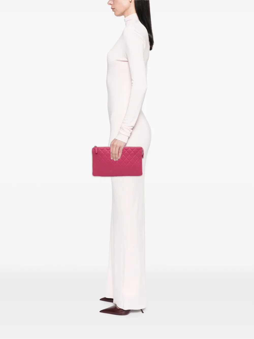  Chanel Pre-owned 2015-2016 Quilted Caviar Cc Enamel Double Zip Clutch Bag - Pink 