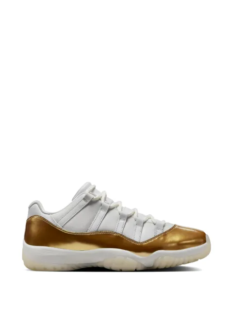 Jordan 11 Retro sneakers