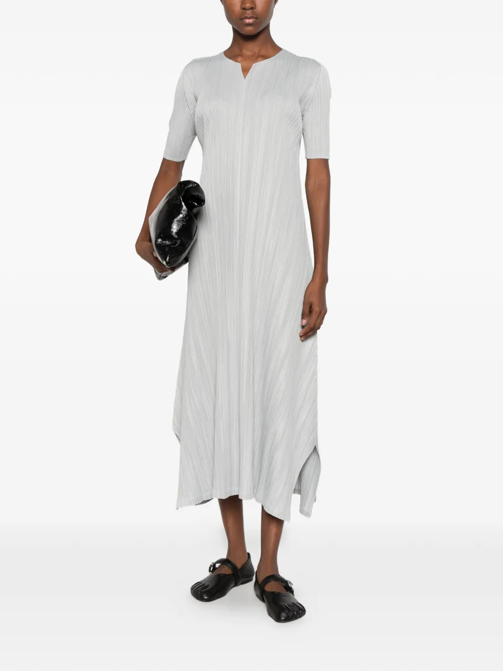 Pleats Please Issey Miyake pleated V-neck mididress Grijs