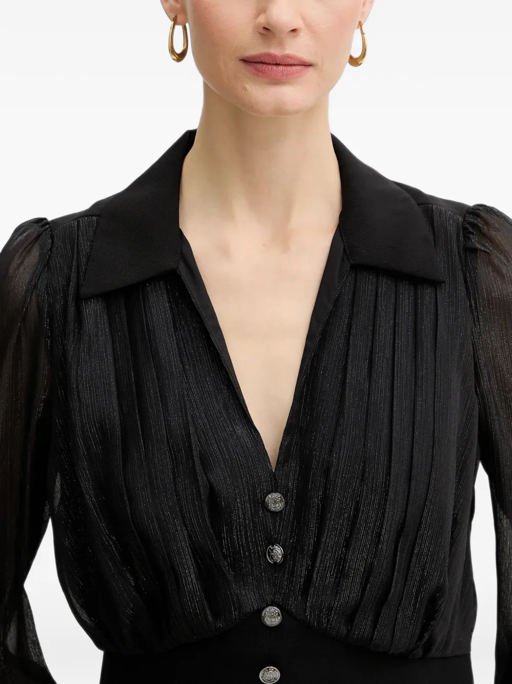 Morgan Pleated Buttoned Blouse In Black