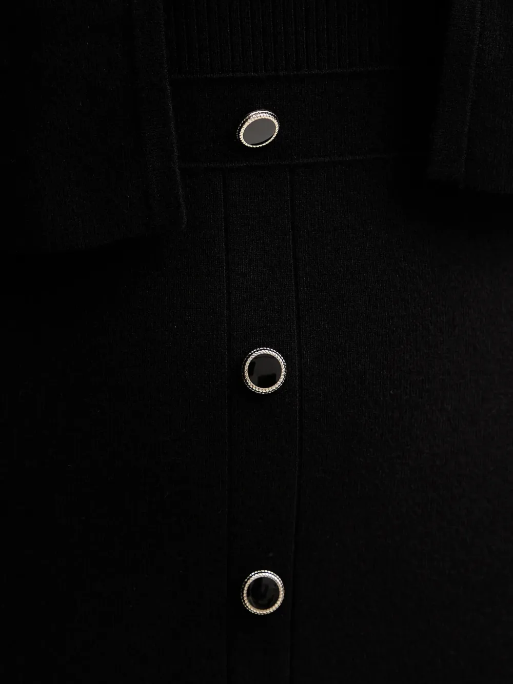 Morgan Mini-jurk met knopen en kraag Zwart