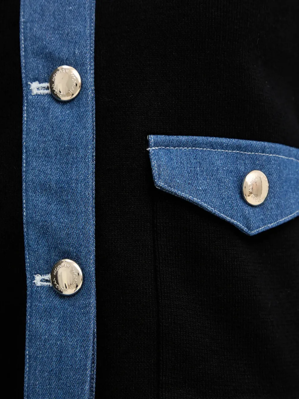 Morgan Vest met denim afwerking en knopen Zwart