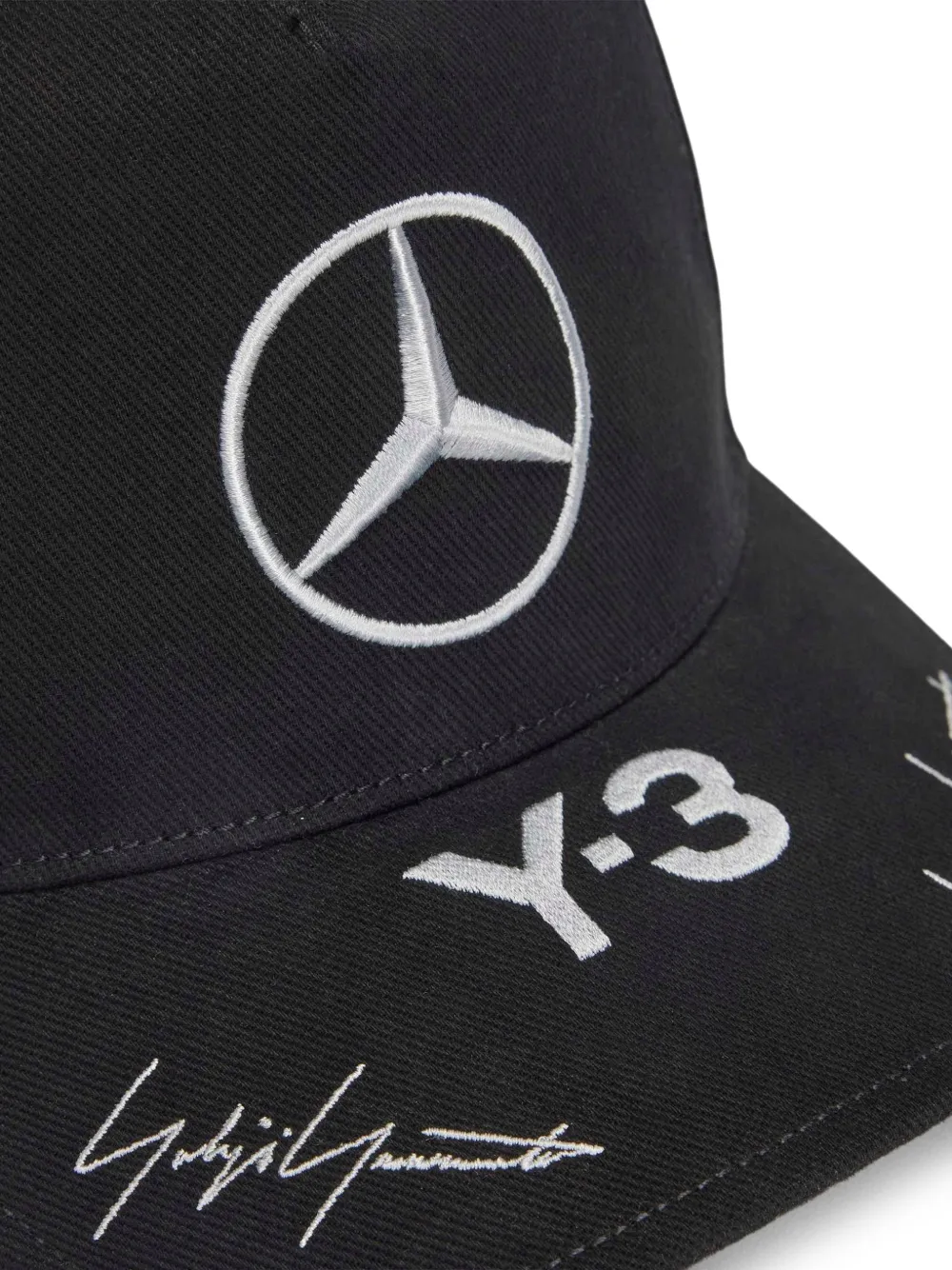 Y-3 x Mercedes AMG Petronas Formula 1 Team Podium pet Zwart
