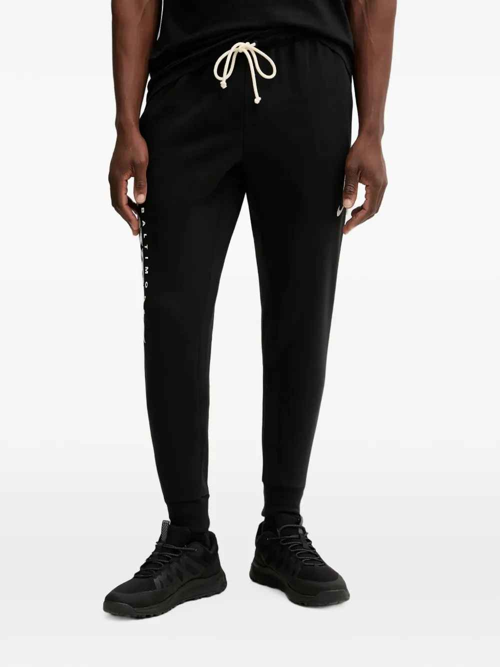 Nike Standard Issue track pants - Nero