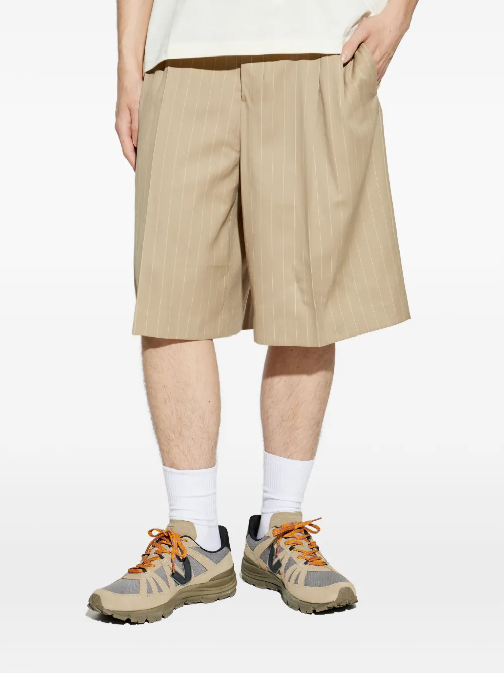  Ami Paris Pinstripe Pleat Shorts - Neutrals 