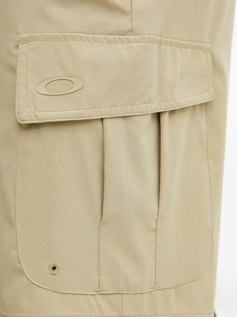 Oakley Cargo shorts Beige