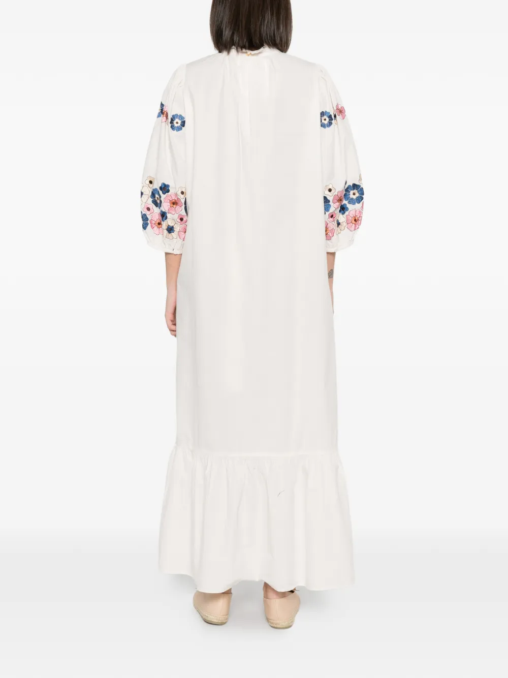 Antik Batik Amantina jurk met ruches en geborduurde bloemen Beige