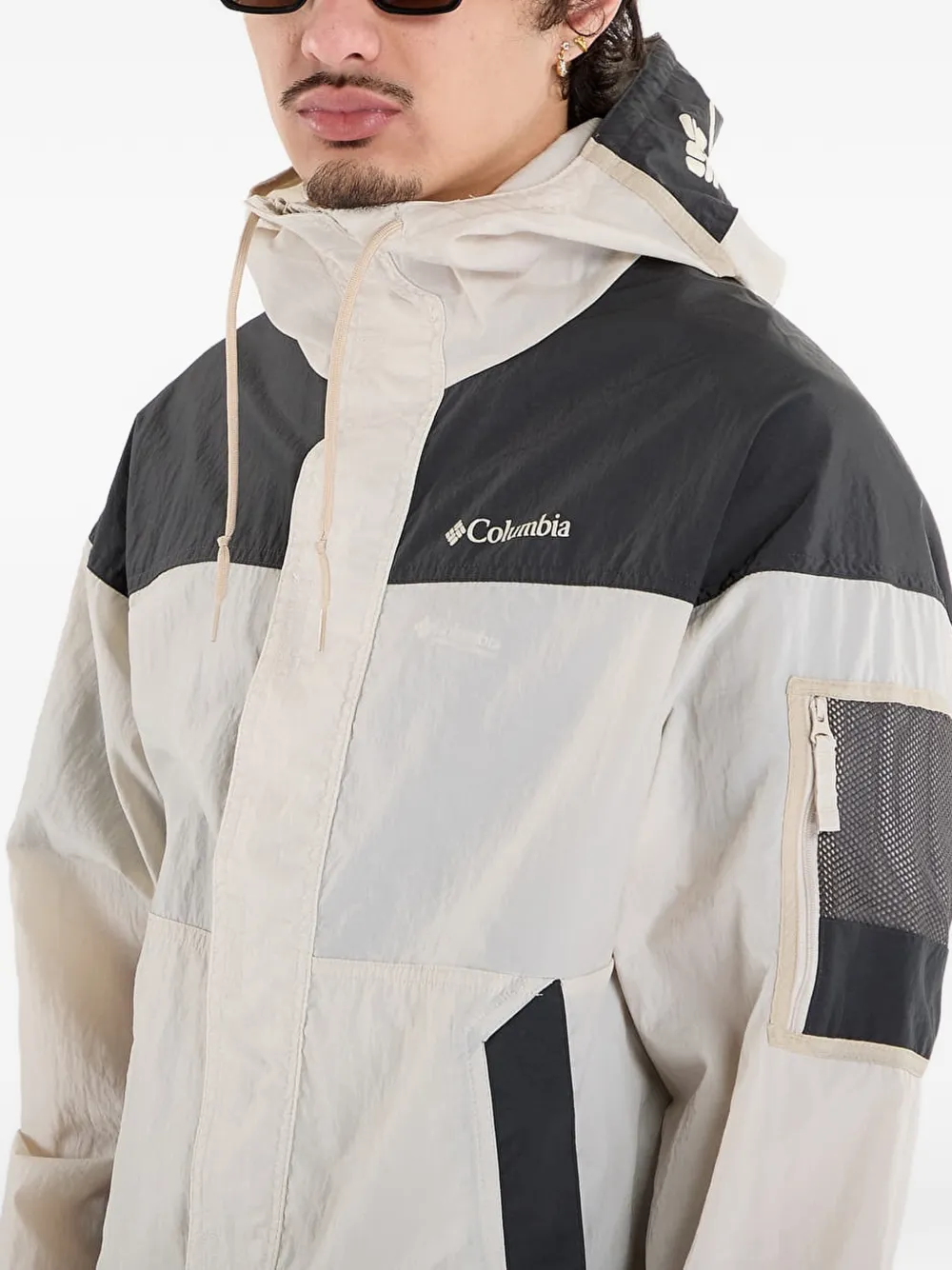 Columbia Challenger windjack Beige