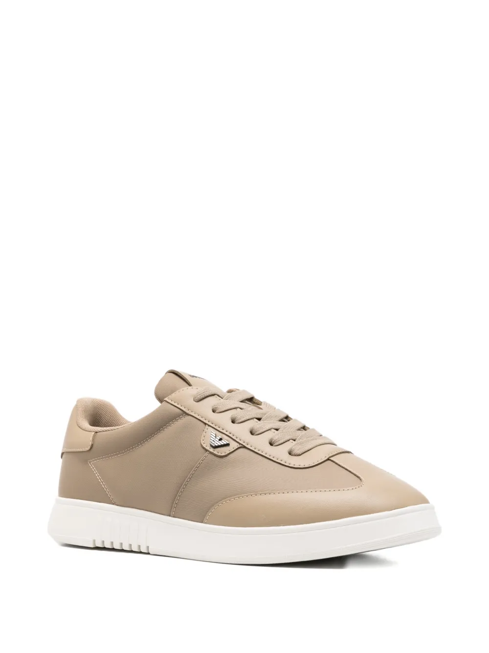 Emporio Armani Sneakers met logo Beige