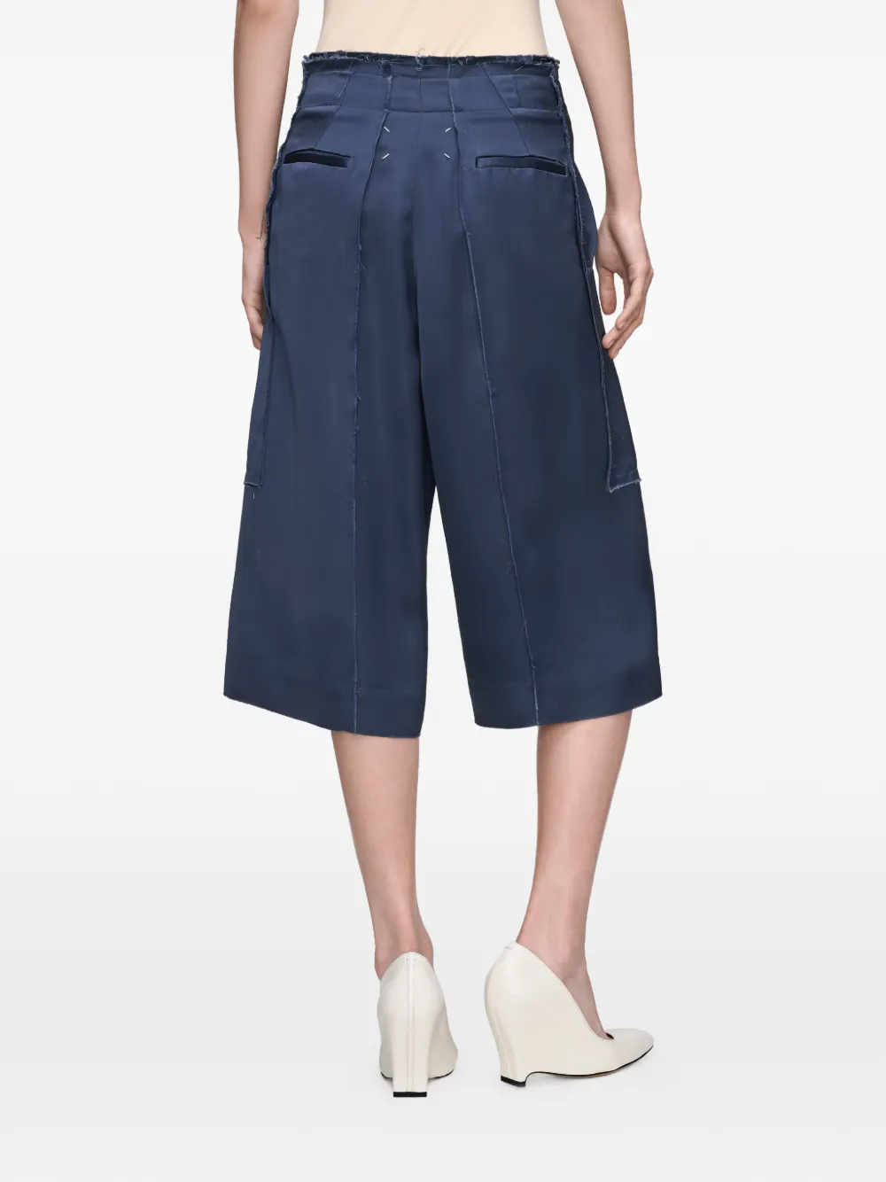 Maison Margiela Shorts met gerafelde afwerking en vlakken Blauw