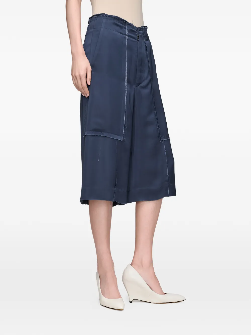 Maison Margiela Shorts met gerafelde afwerking en vlakken Blauw
