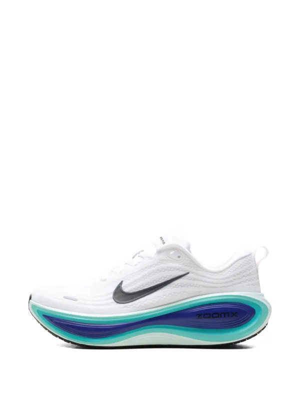Nike ボメロ プラス スニーカー | ホワイト | FARFETCH JP