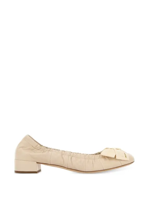 Prada Pumps con fiocco