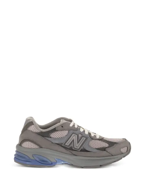 New Balance diamond-mesh sneakers