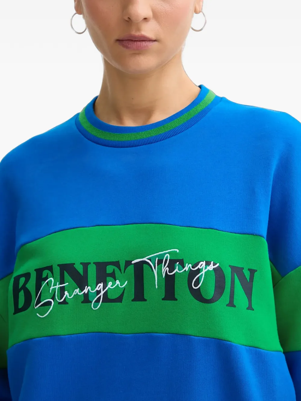 Benetton Stranger Things sweater met colourblocking Blauw