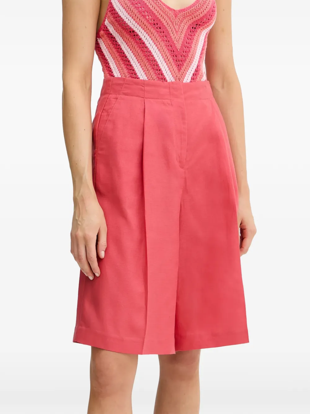 Benetton pleated knee-length shorts - Rose Benetton pleated knee-length shorts - Rose