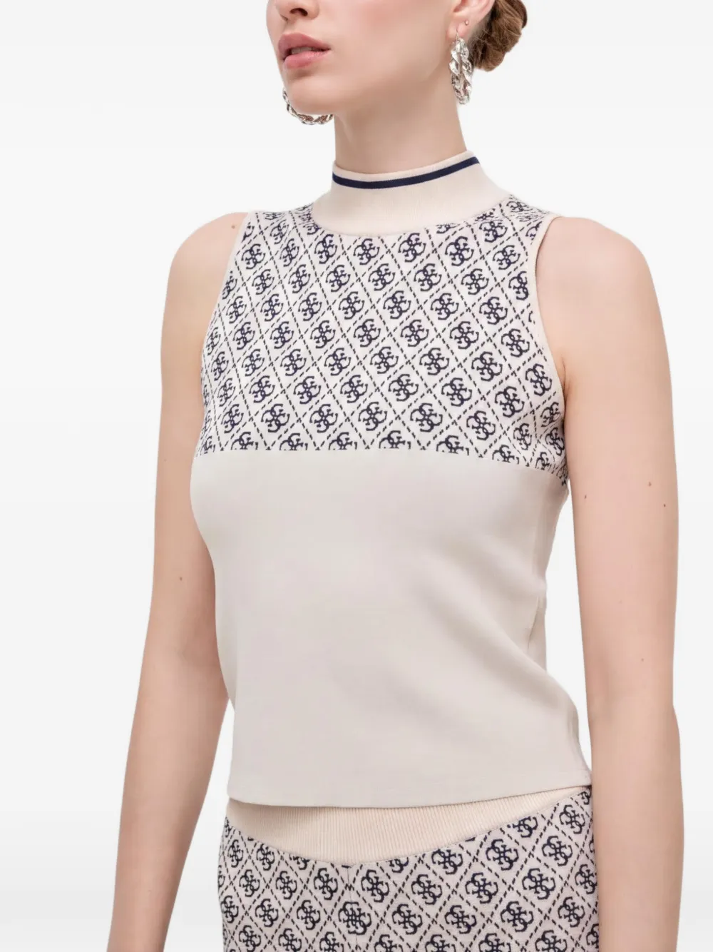 GUESS USA Top met hoge hals en patroon Beige