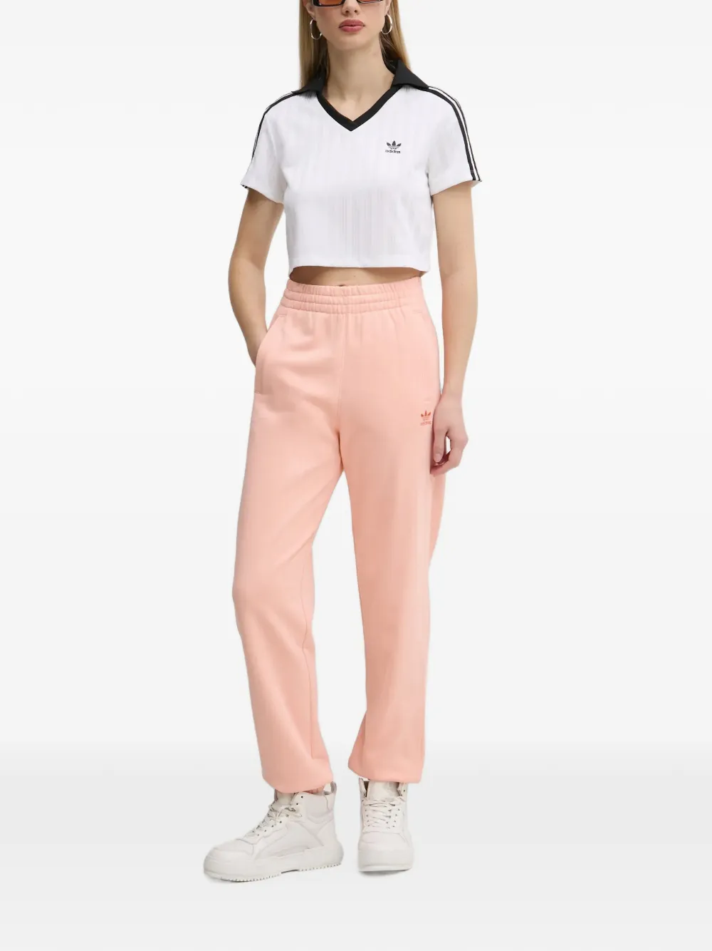 adidas Essentials broek met drie strepen Roze