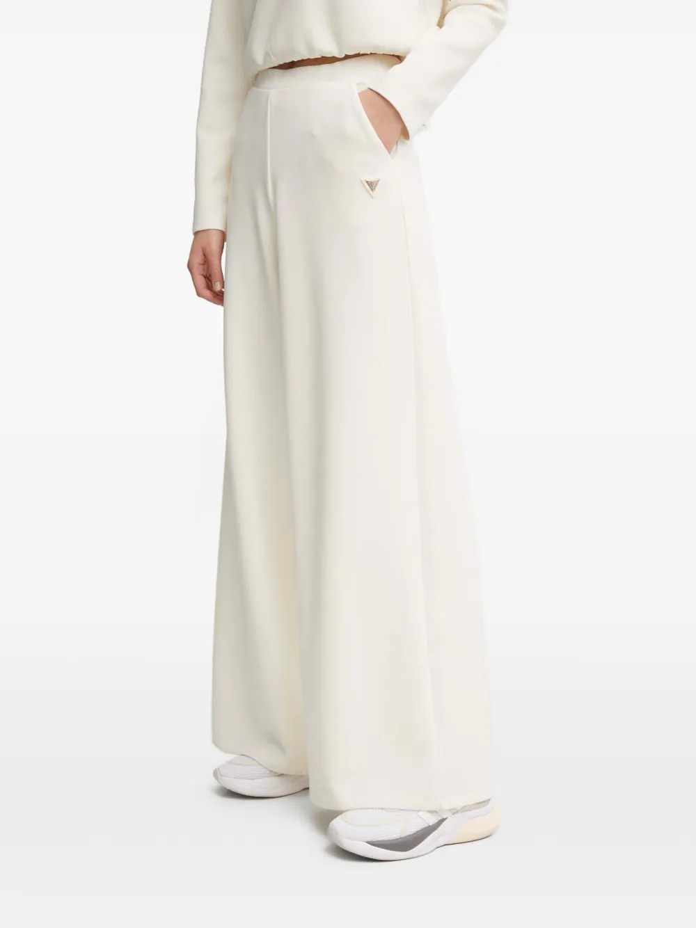 GUESS USA logo-plaque wide-leg trousers - Bianco