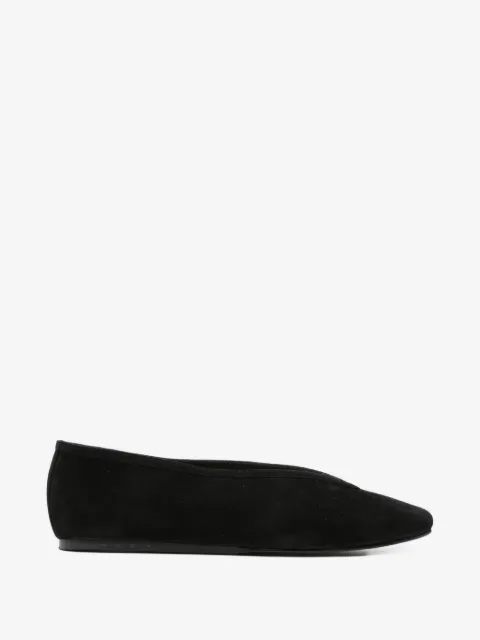 Manebi flats con puntera en punta