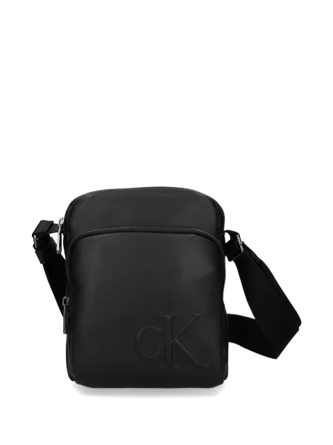Calvin Klein bolso messenger con logo y cremallera