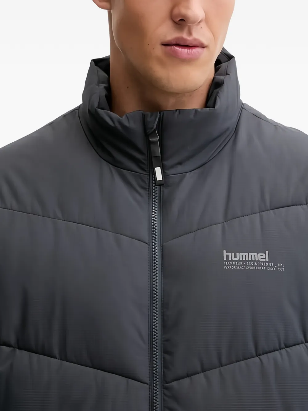 Hummel Gewatteerd jack met rits Grijs