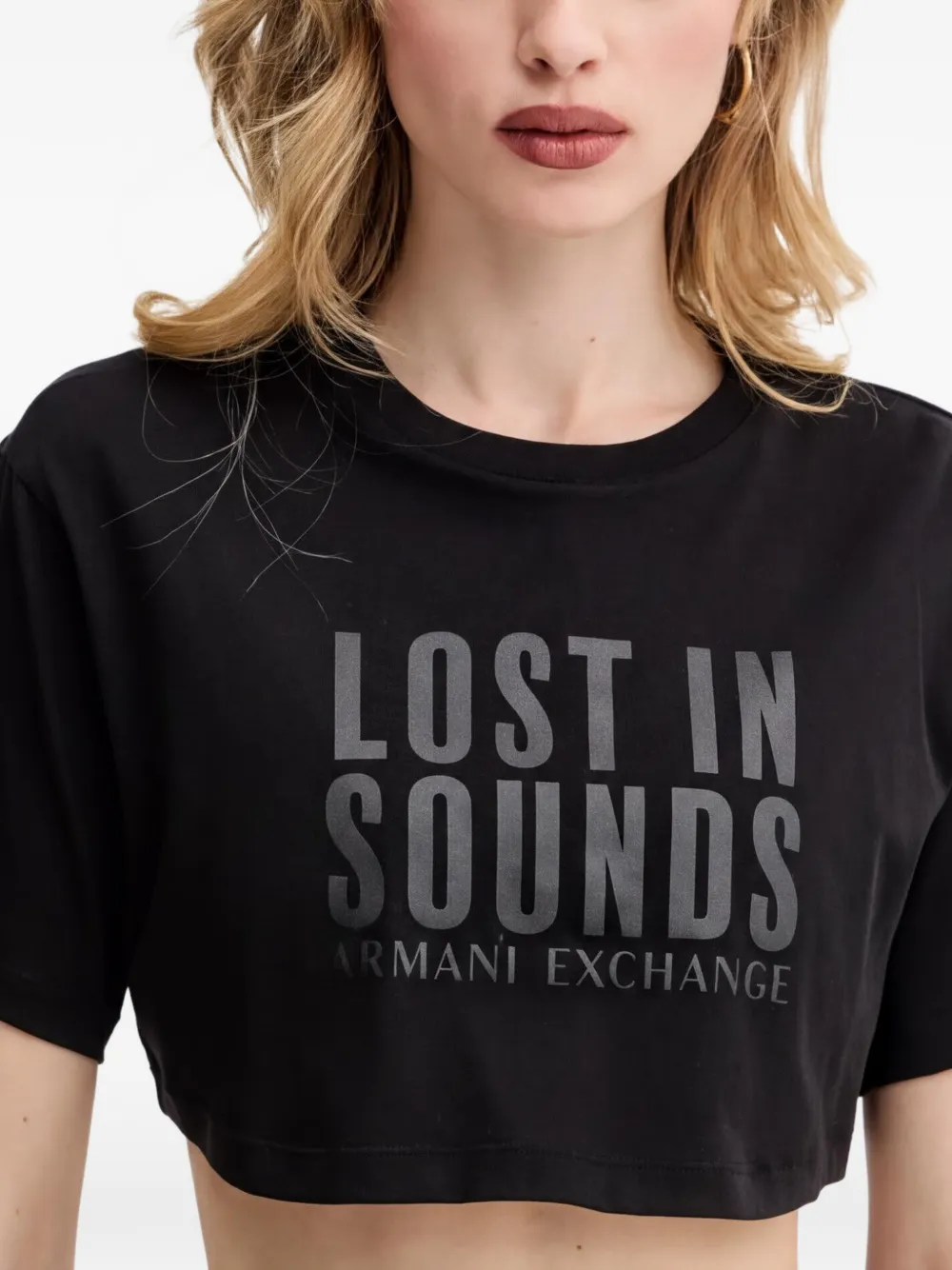 Armani Exchange Cropped T-shirt Zwart