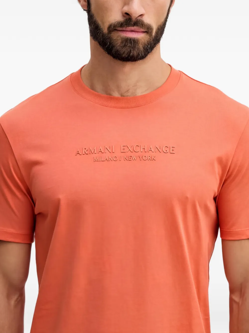 Armani Exchange logo-embossed T-shirt Oranje