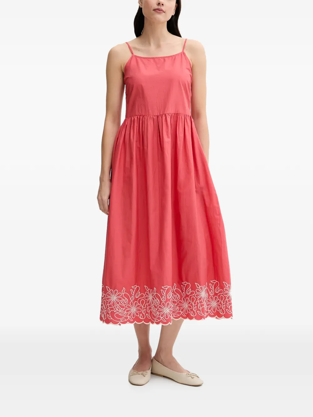 Benetton robe à fleurs brodées - Rose Benetton robe à fleurs brodées - Rose