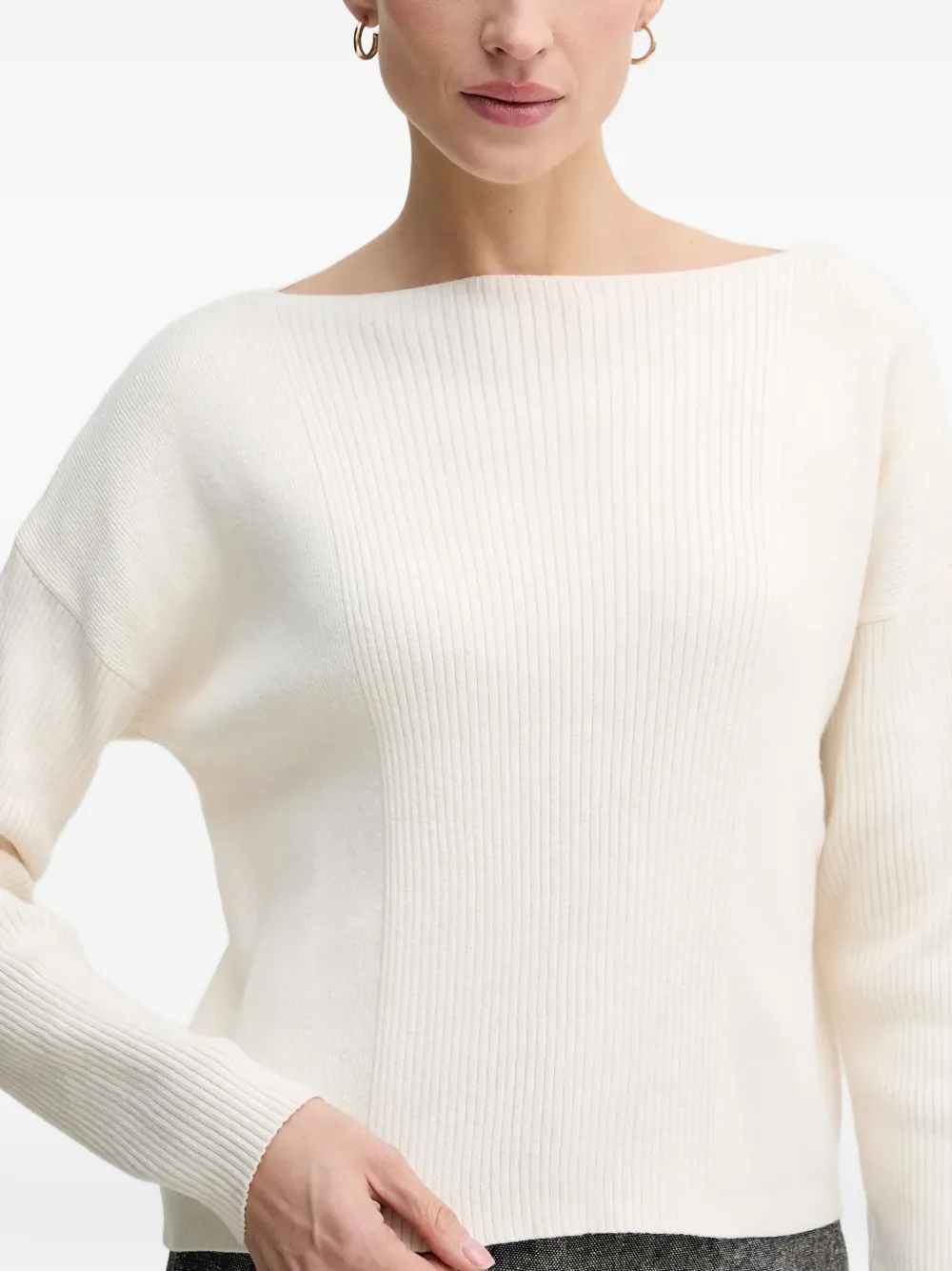 Sisley Geribbelde trui met boothals Beige