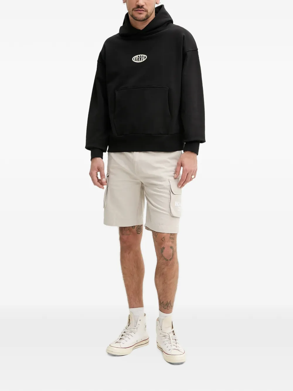 karl kani logo-detail cargo shorts Beige