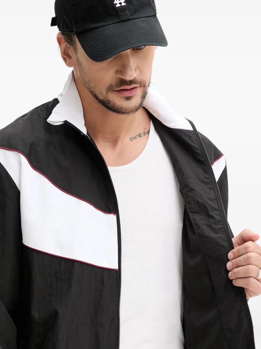karl kani embroidered zip jacket Zwart