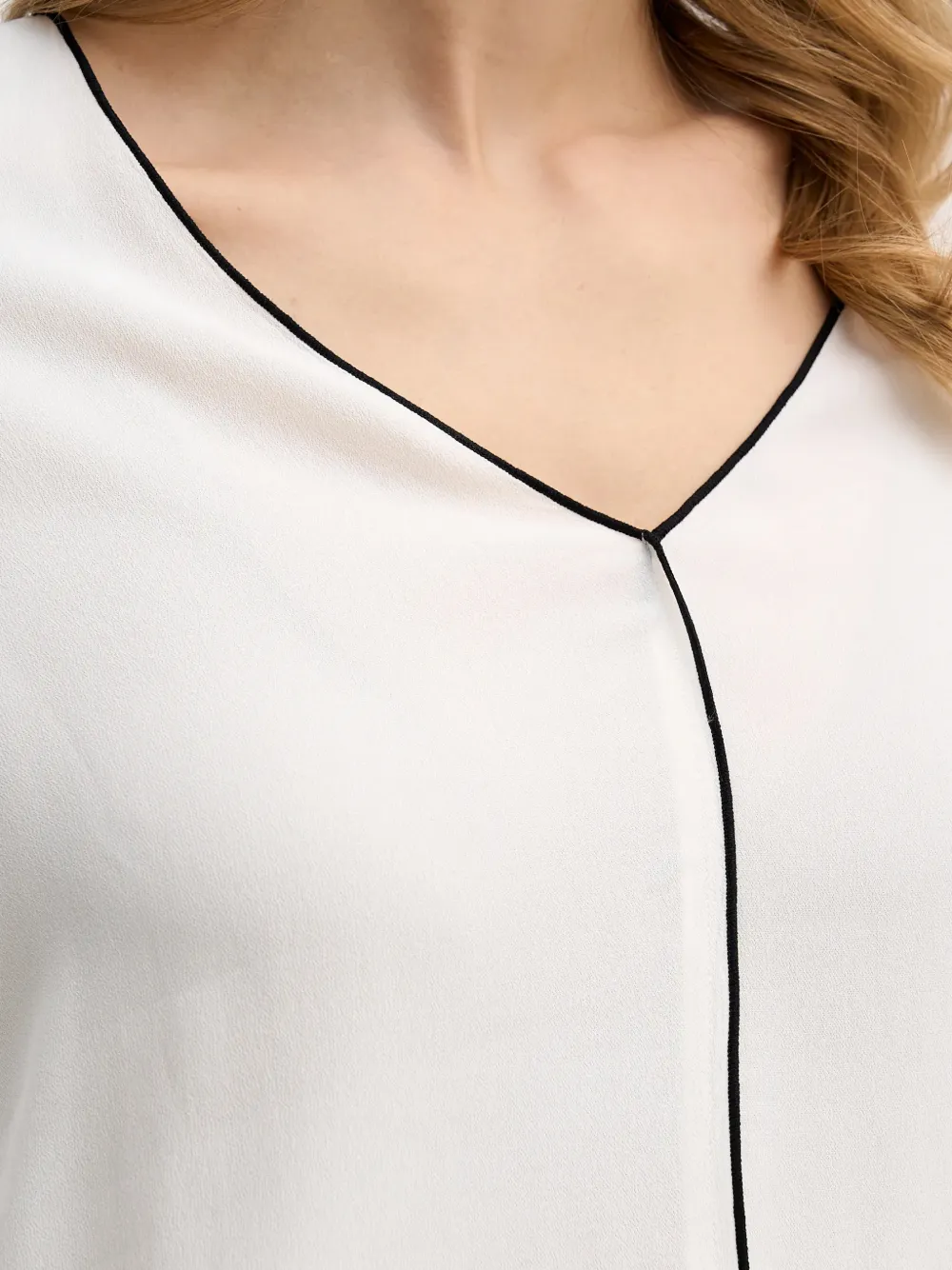 Sisley shirt met V-hals Wit