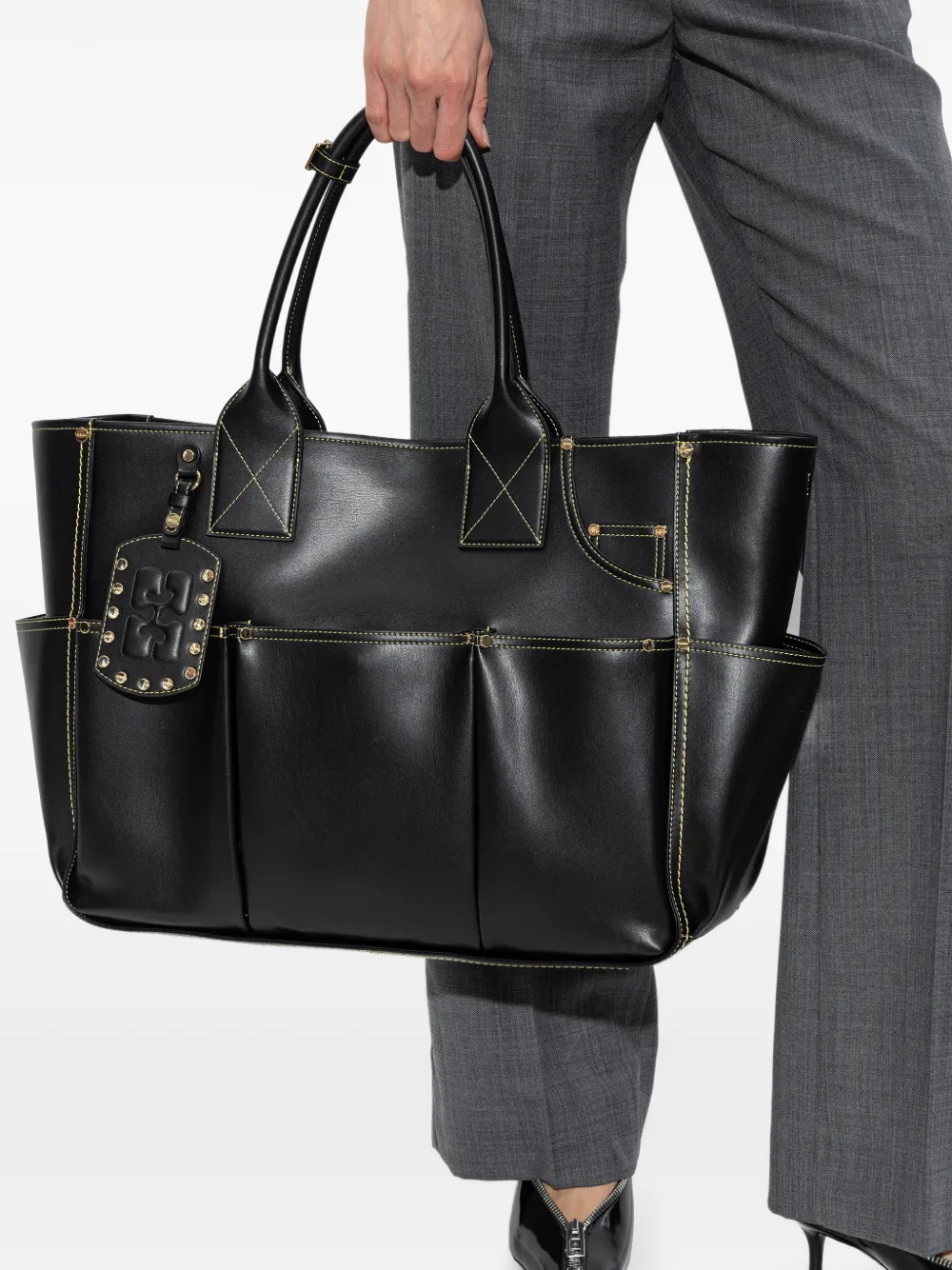 GANNI Shopper met meerdere zakken en logo-label Zwart