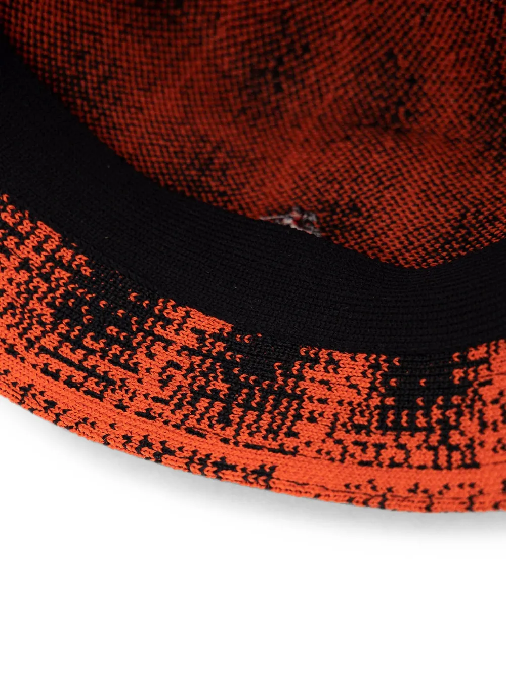 Kangol Vissershoed met abstract patroon Oranje