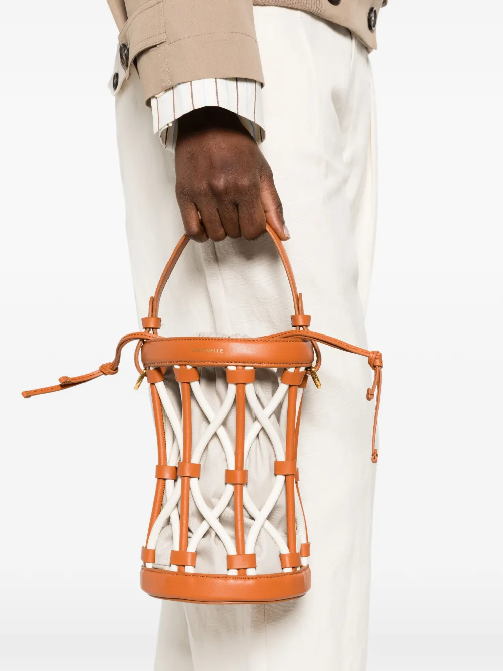 Coccinelle Koi bucket-tas met leren detail Bruin