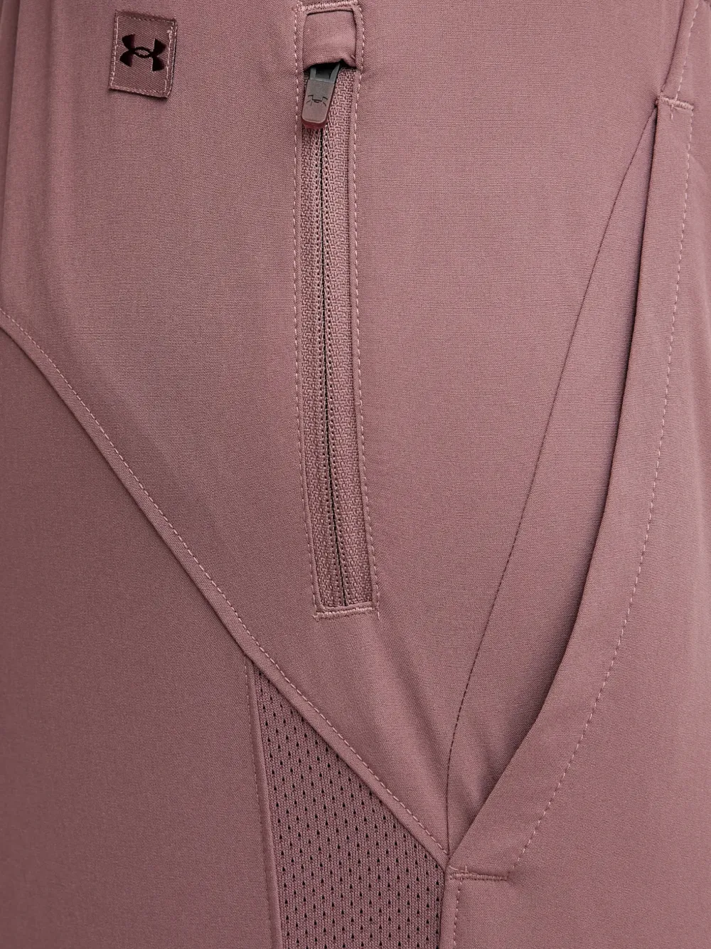 Under Armour Project Rock shorts met elastische tailleband Bruin
