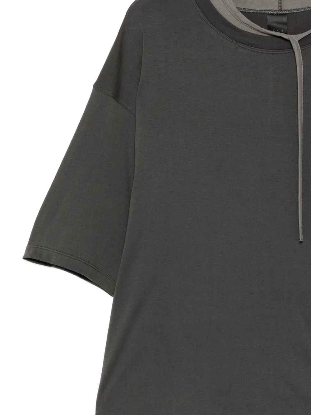 The Viridi-Anne T-shirt met gelaagde hals Grijs