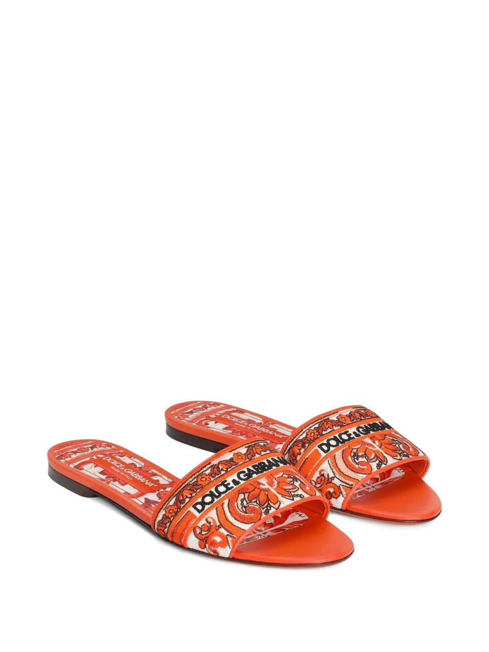 Dolce & Gabbana Slippers met Majolica borduurwerk Oranje