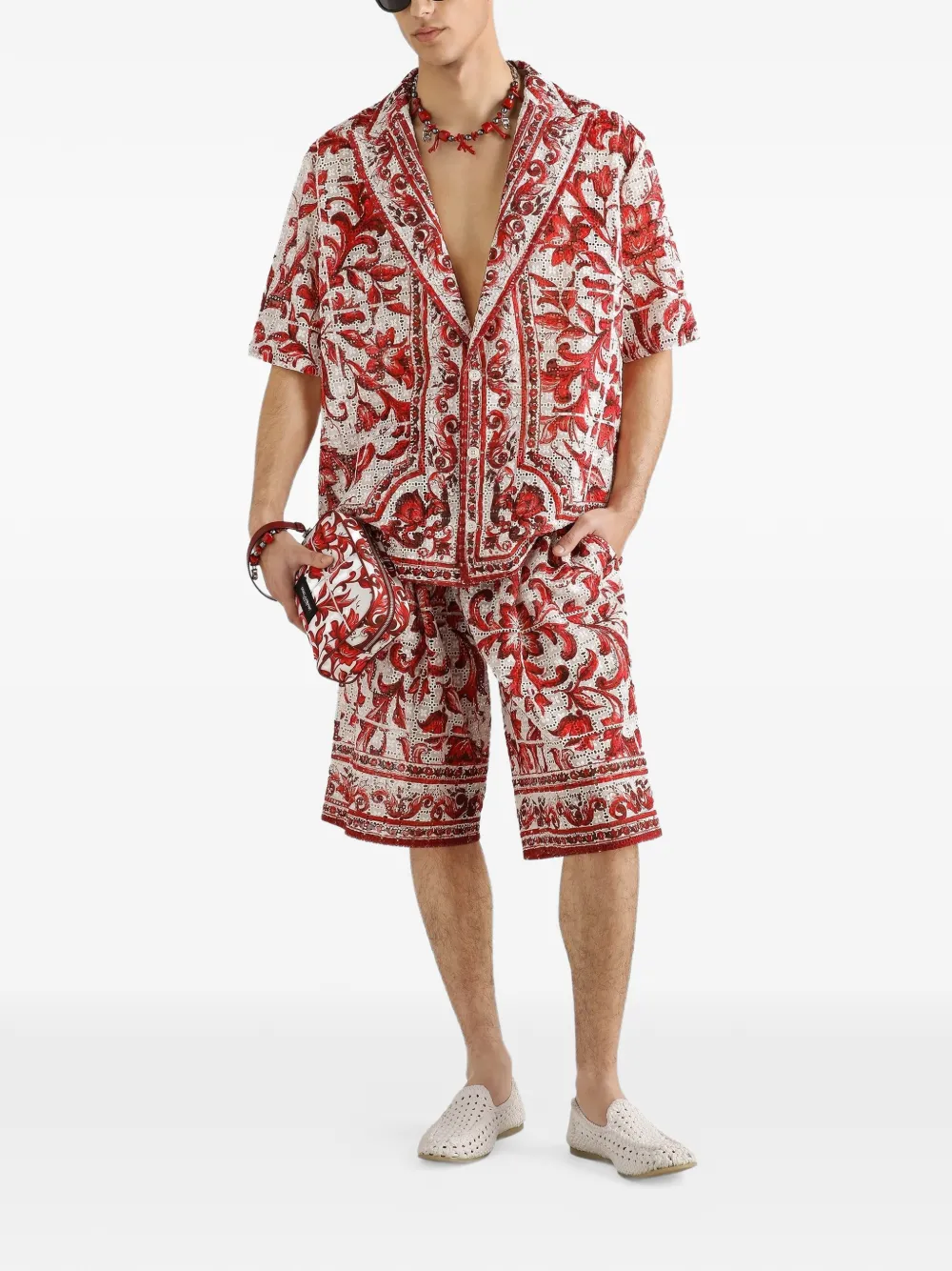Dolce & Gabbana Broderie anglaise bermuda shorts met Majolica-print Wit