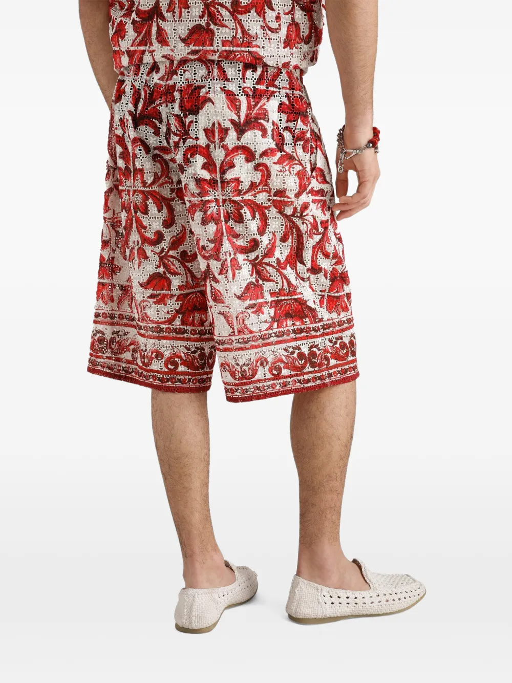 Dolce & Gabbana Broderie anglaise bermuda shorts met Majolica-print Wit