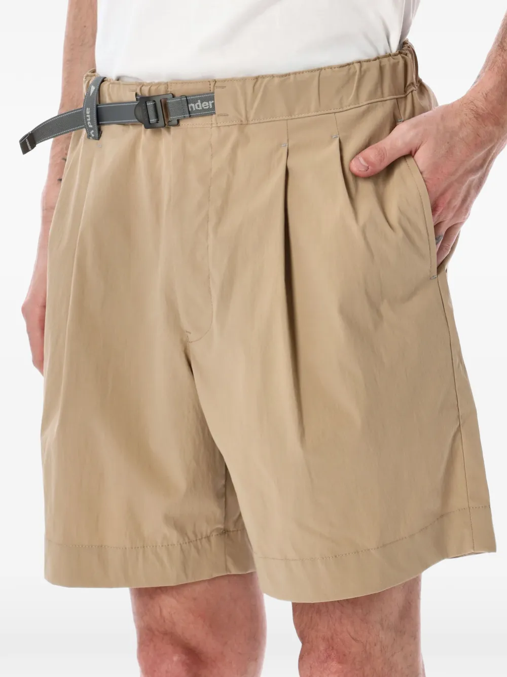and Wander Geplooide shorts Beige