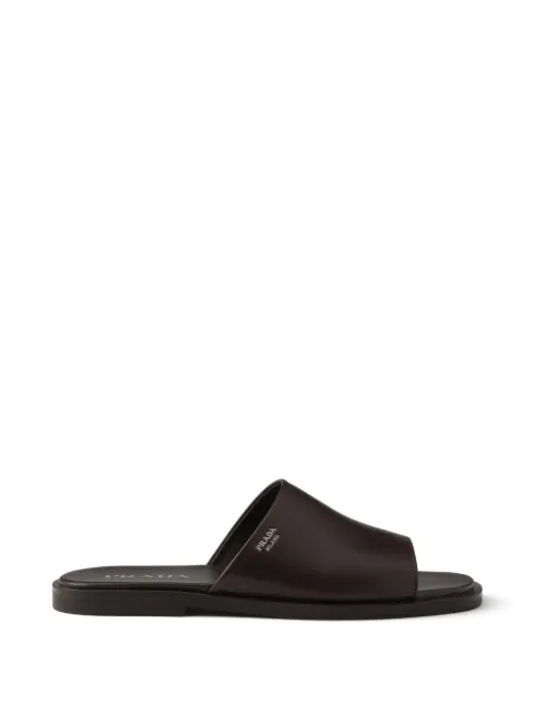 Prada flip flops de piel