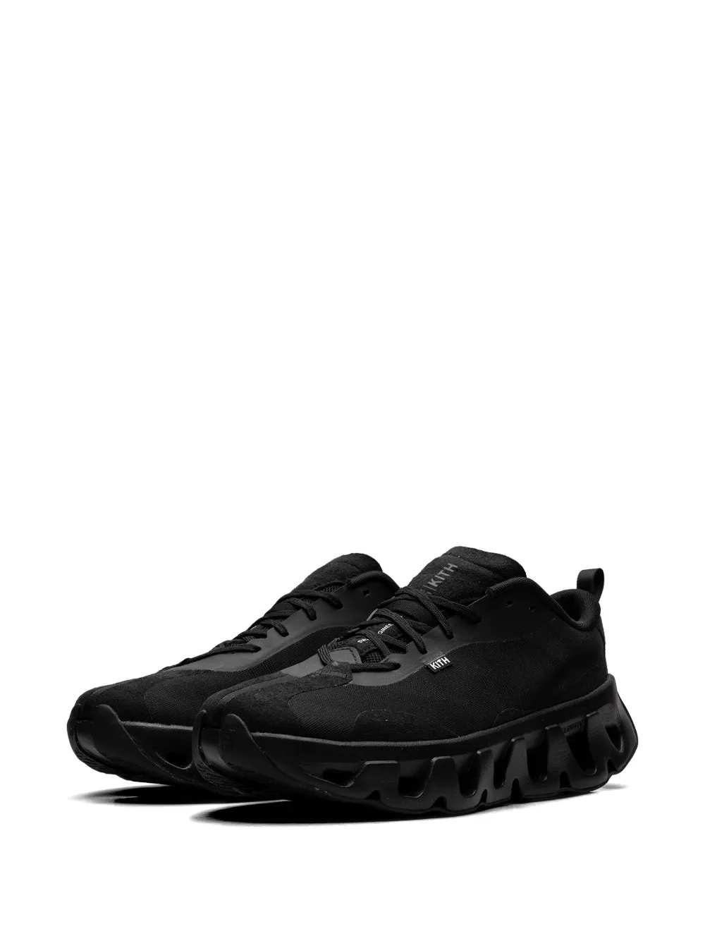 On K-tech 1 "Black" sneakers Zwart