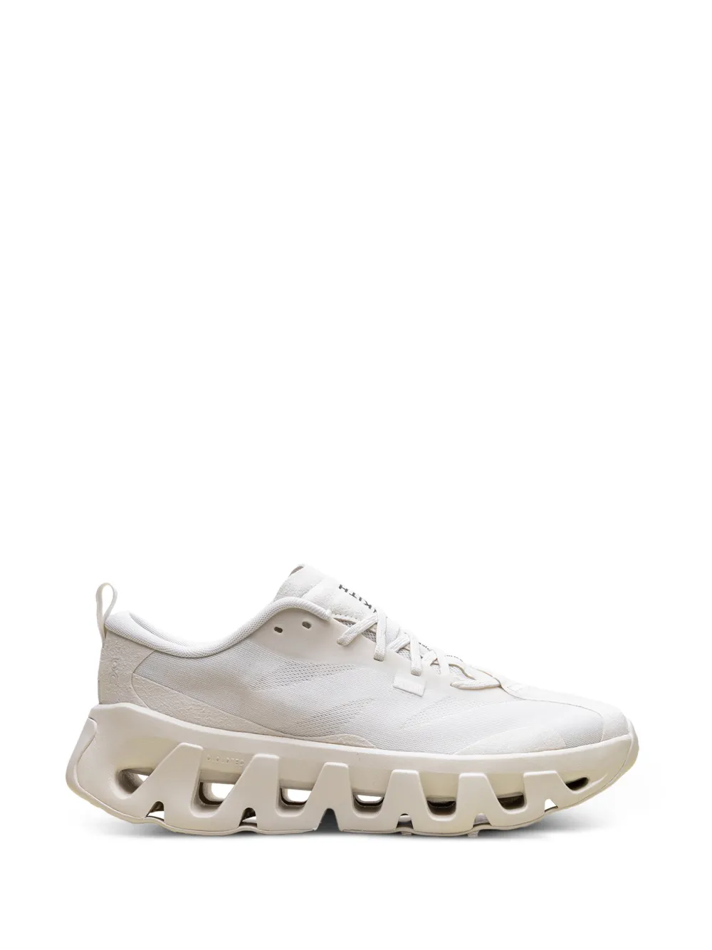 On x Kith K-Tech 1 "Tofu" sneakers Wit