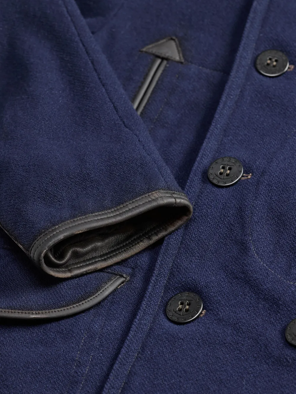 Ralph Lauren RRL Jas met dubbele rij knopen en leren afwerking Blauw