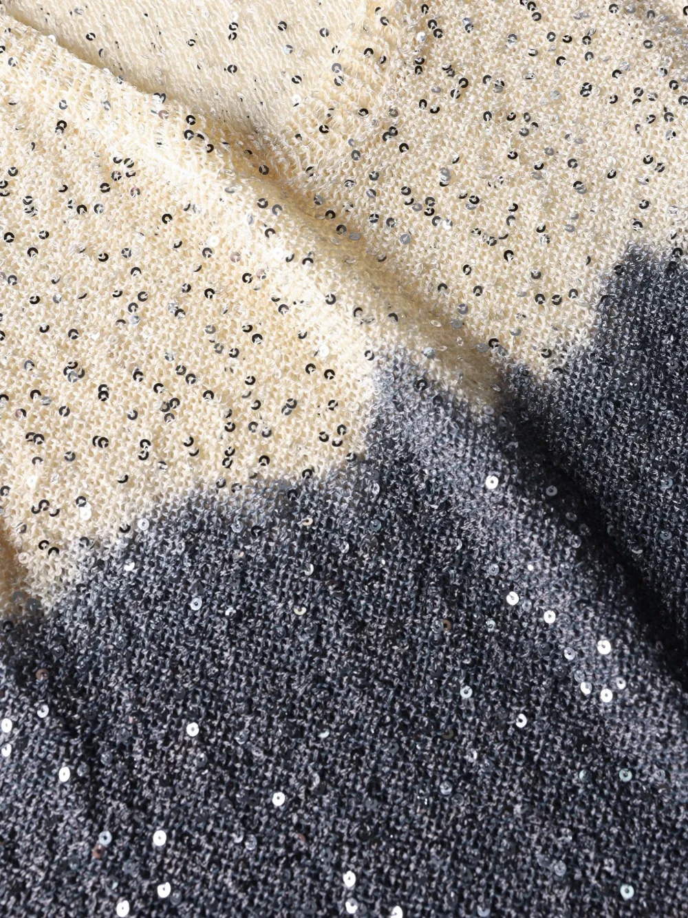  Roberto Collina Sequin V-neck Top - Grey 