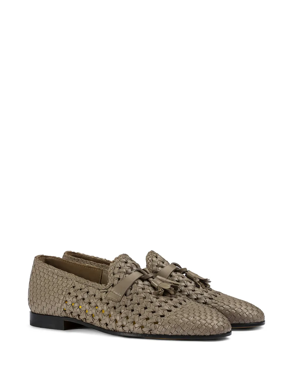 Doucal's openwork tassel loafers Beige